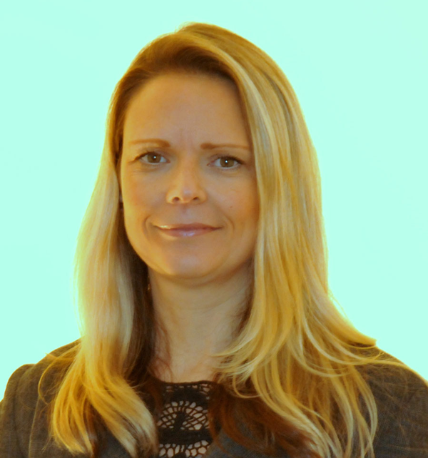 Annelie Carver